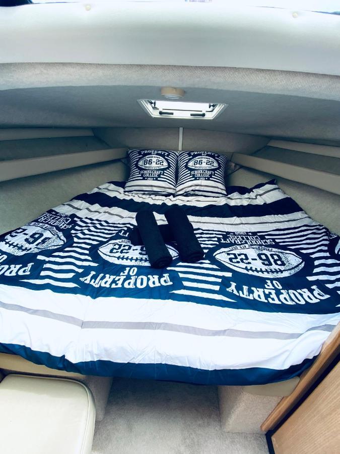 Nuit Insolite Sur Un Bateau Linge Et Menage Inclus - Boat Paradise La Rochelle لا روشيل المظهر الخارجي الصورة
